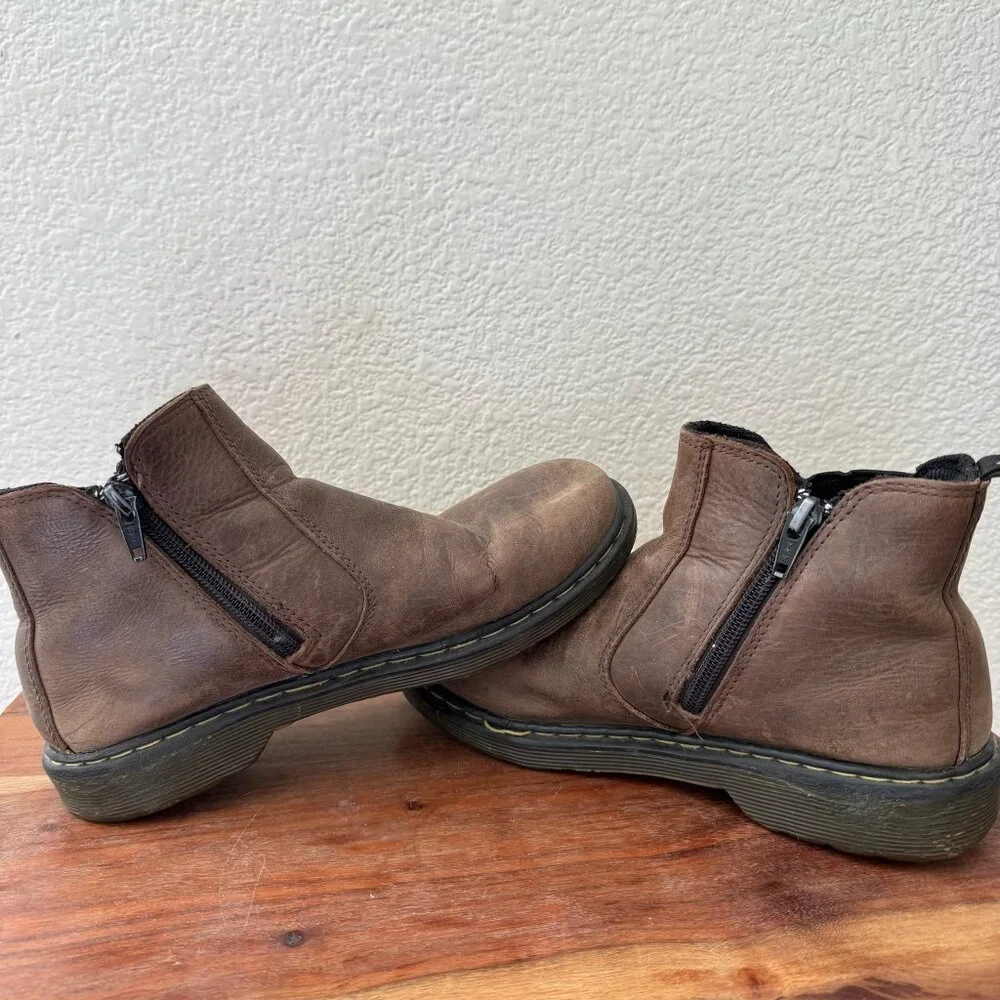 Dr. Martens Well-Worn Brown Chelsea‎ Boots Size 5
